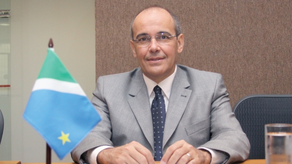 Dr. Mauro de Britto Ribeiro, 1º vice-presidente do CFM e coordenador da Comissão Mista de Especialidades